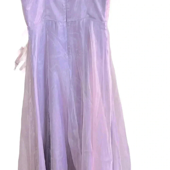 Lulus - endlessly angelic lavendar maxi dress woman’s size S - Picture 6 of 8